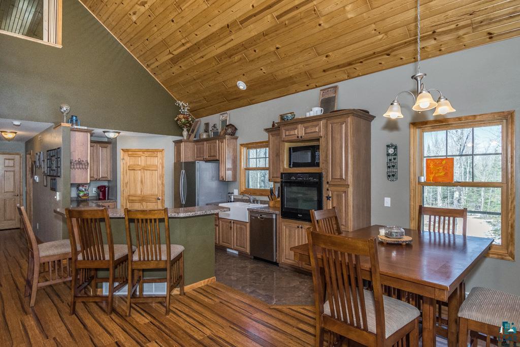 3795 Eagle Ridge Road Duluth, MN 55803 - Photo 5 of 37