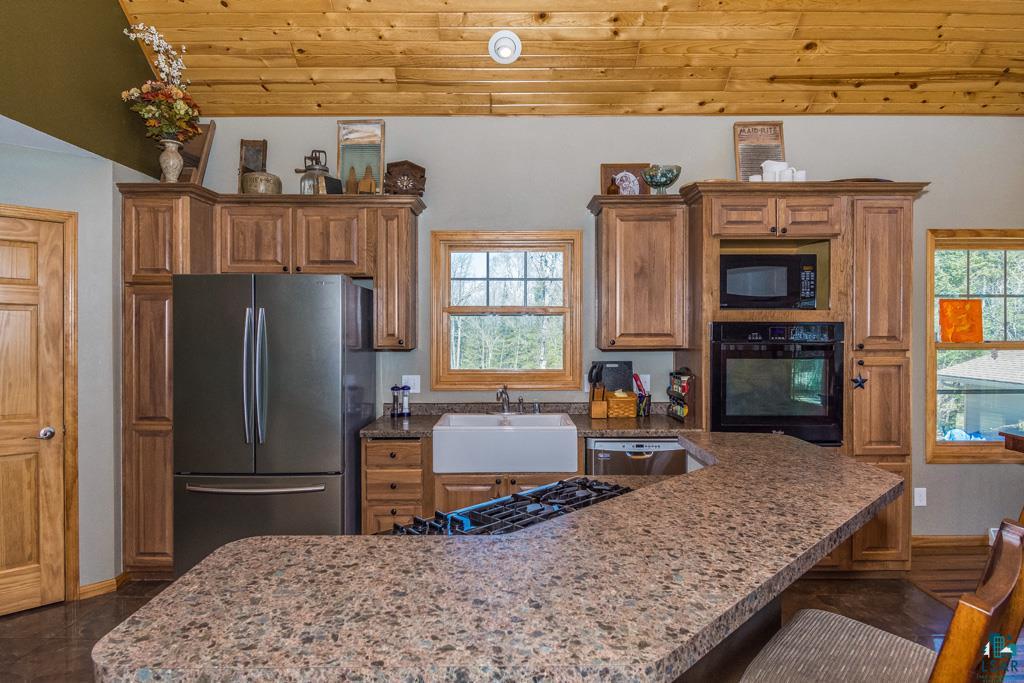 3795 Eagle Ridge Road Duluth, MN 55803 - Photo 6 of 37