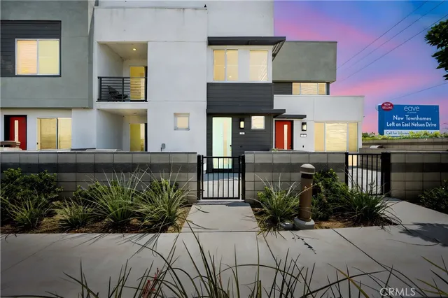 $519,000 | 3620 South Allston Paseo, Unit 8, Ontario, CA 91761