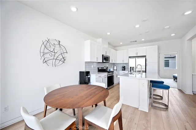 $519,000 | 3620 South Allston Paseo, Unit 8, Ontario, CA 91761