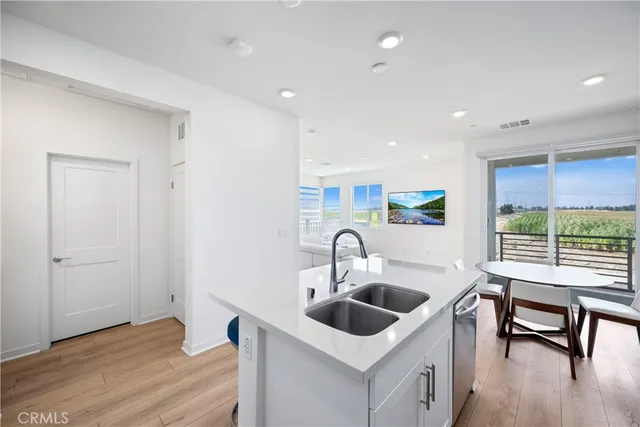 $519,000 | 3620 South Allston Paseo, Unit 8, Ontario, CA 91761