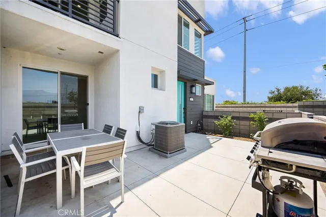 $519,000 | 3620 South Allston Paseo, Unit 8, Ontario, CA 91761