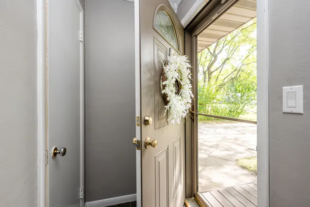 $269,900 | 631 Marvin Avenue, St. Joseph, MI 49085