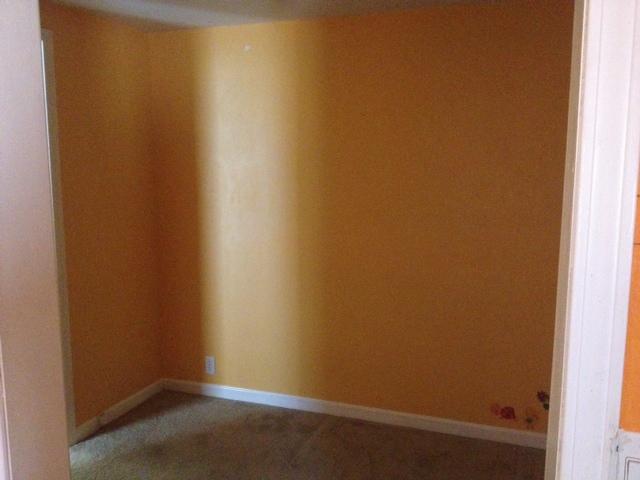 402 Ribbon Branch Road Dover, TN 37058 - Photo 11 of 15 Small room attached to bedroom 1.