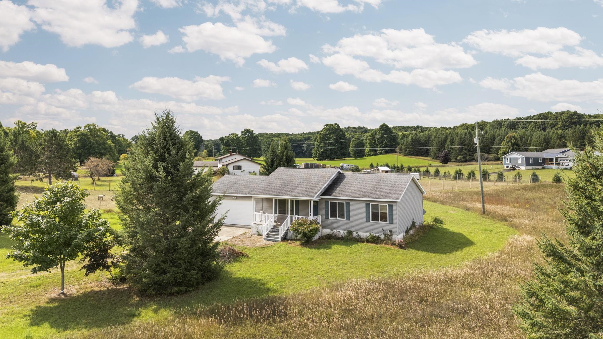 4943 North 33 Road Manton, MI 49663 - Photo 35 of 51 Gallery Image 35