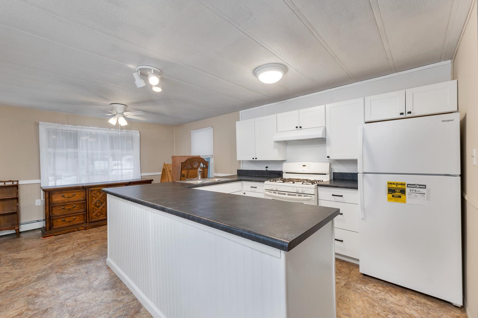 223 Parade Road, Unit 3 Meredith, NH 03253 - Photo 13 of 26