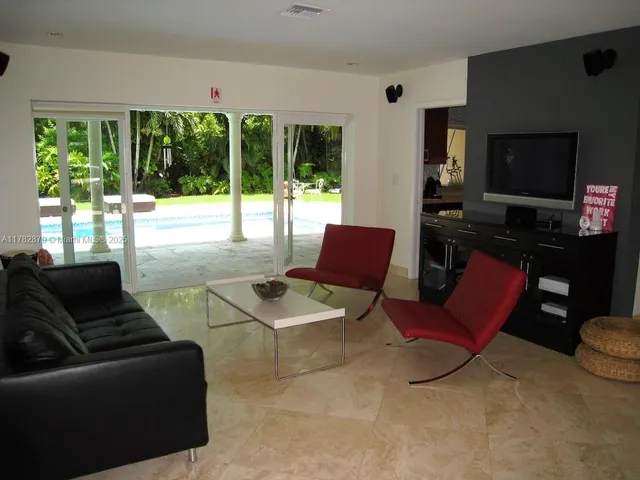 $1,874,000 | 7440 Southwest 126th Street, Pinecrest, FL 33156