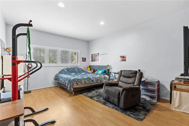 $659,000 | 17500 Sherman Way, Unit 102, Van Nuys, CA 91406