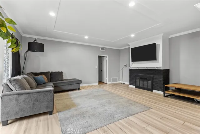 $659,000 | 17500 Sherman Way, Unit 102, Van Nuys, CA 91406