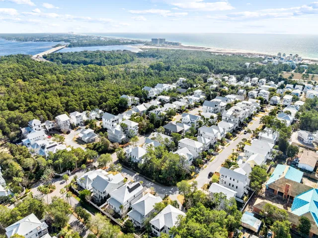 $1,395,000 | 141 Grande Pointe Dr Inlet Beach, Inlet Beach, FL 32461