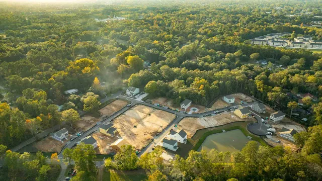 $399,900 | 343 Dickerson Lane, Summerville, SC 29485