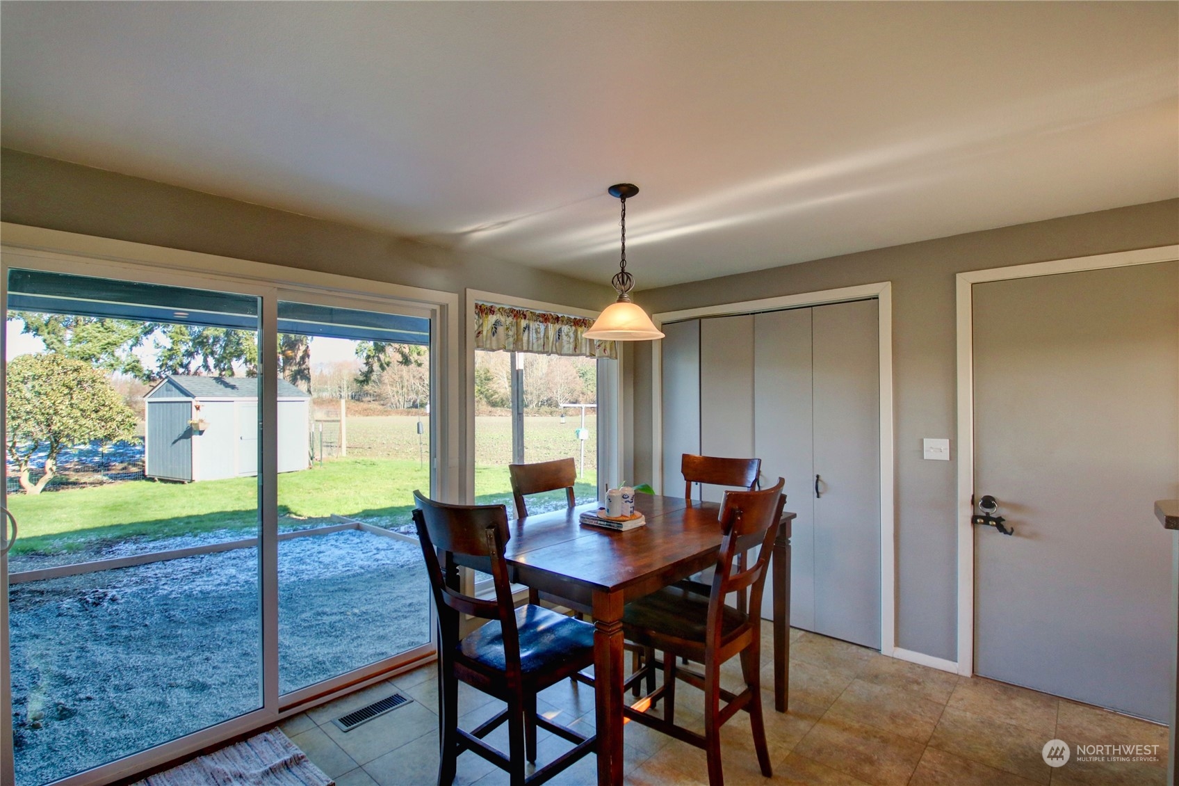16867 Britt Road Mount Vernon, WA 98273 - Photo 28 of 39 Gallery Image 28