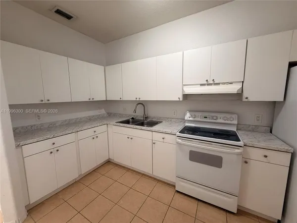 $1,975 | 13264 Old Biscayne Drive, Unit 405, Homestead, FL 33033
