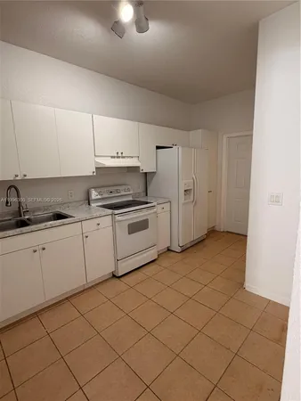 $1,975 | 13264 Old Biscayne Drive, Unit 405, Homestead, FL 33033