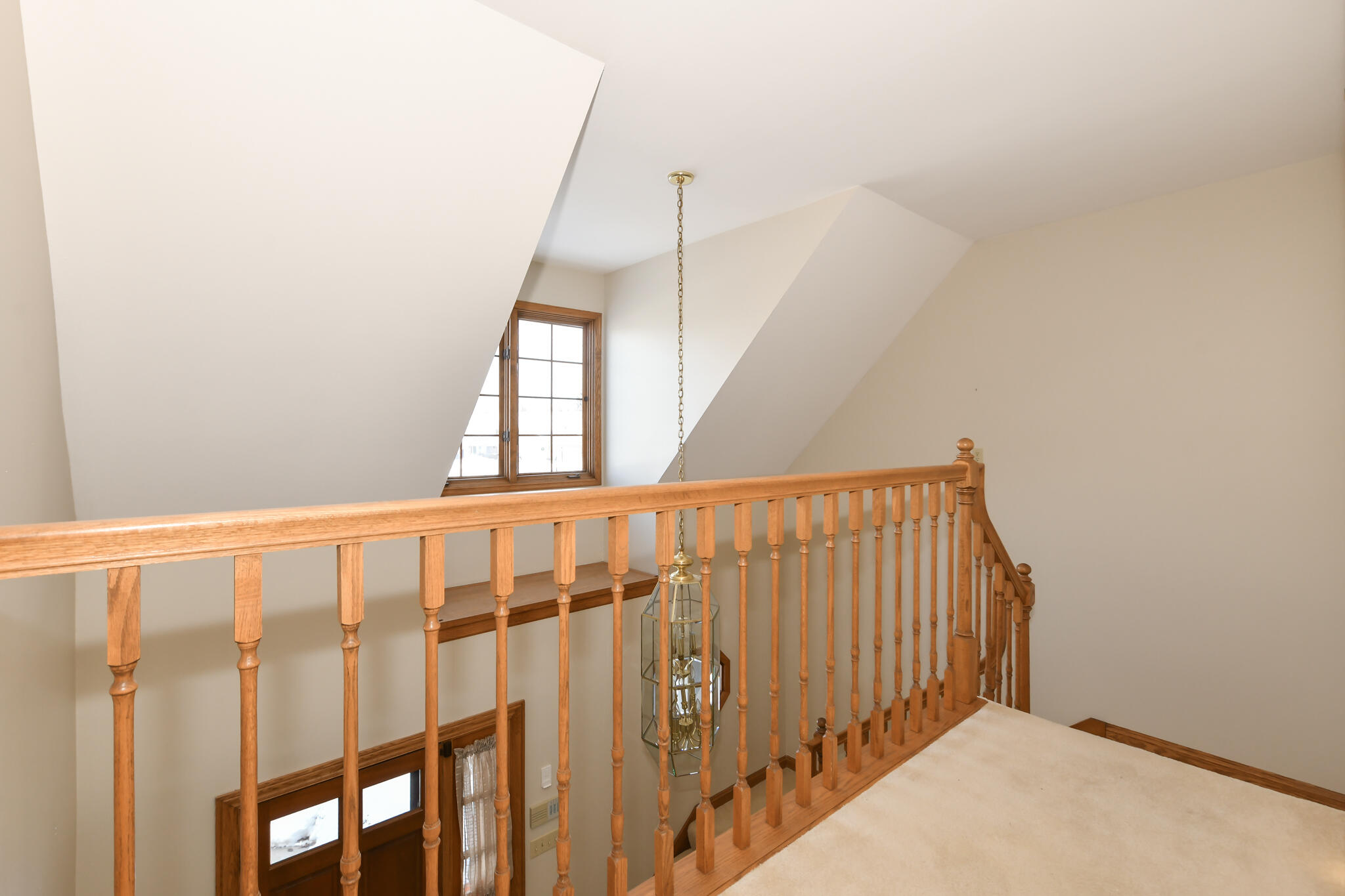 655 Mac Henry Circle, Unit B Brookfield, WI 53045 - Photo 21 of 36 Loft