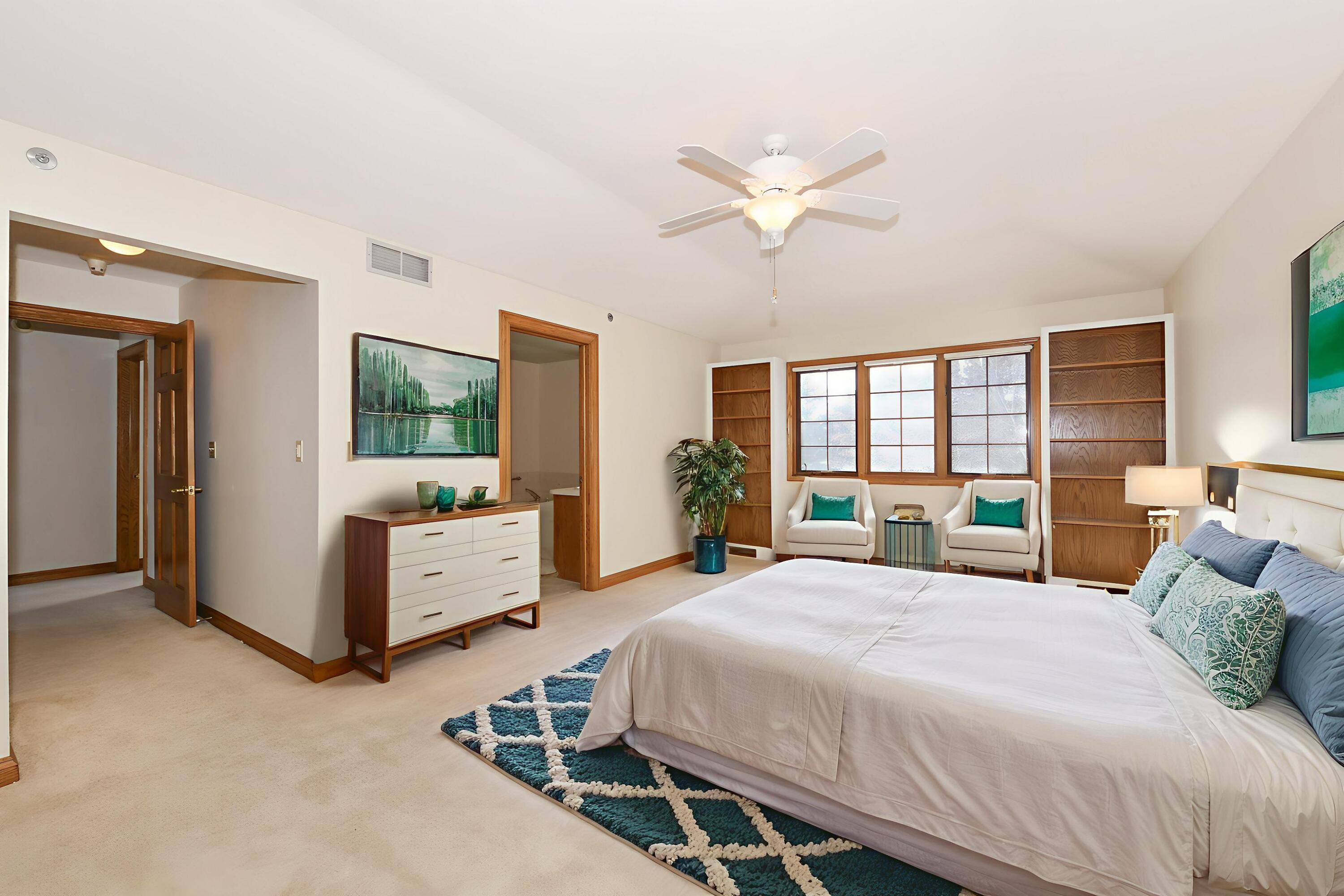 655 Mac Henry Circle, Unit B Brookfield, WI 53045 - Photo 22 of 36 VS Primary BR (2)