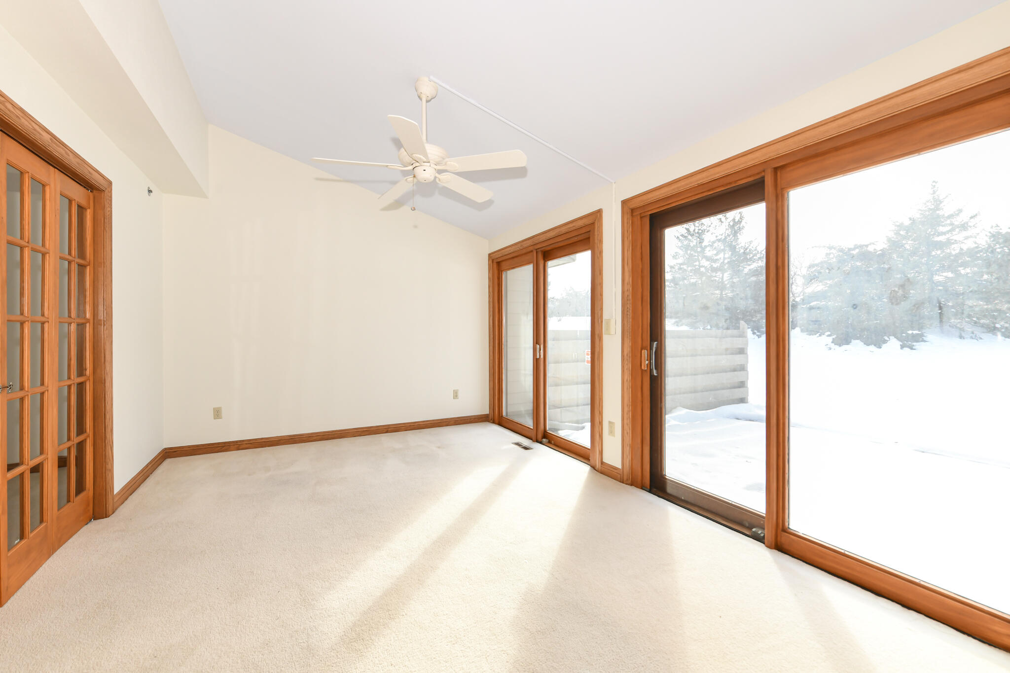 655 Mac Henry Circle, Unit B Brookfield, WI 53045 - Photo 9 of 36 Sunroom (2)