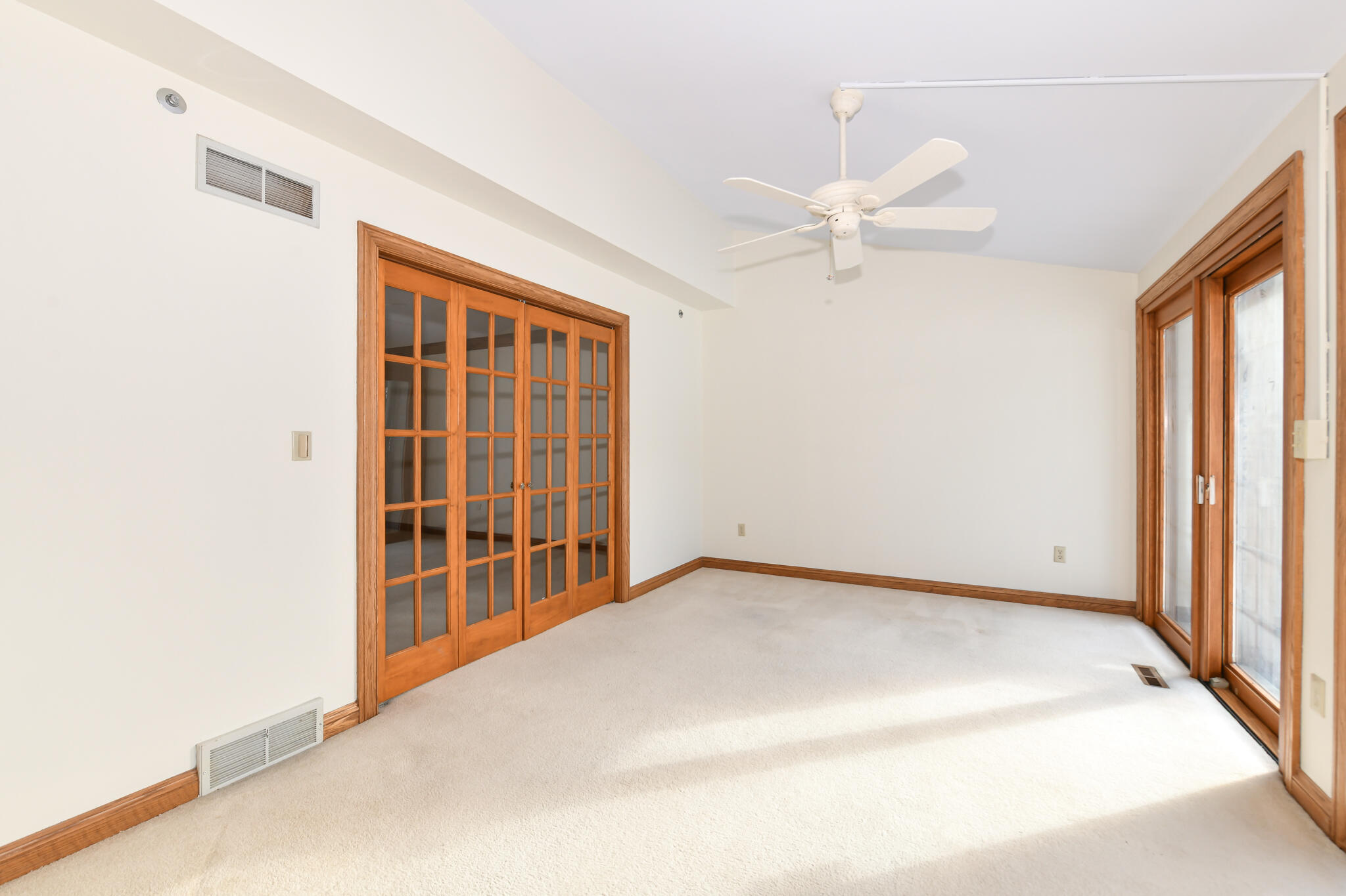 655 Mac Henry Circle, Unit B Brookfield, WI 53045 - Photo 10 of 36 Sunroom 2