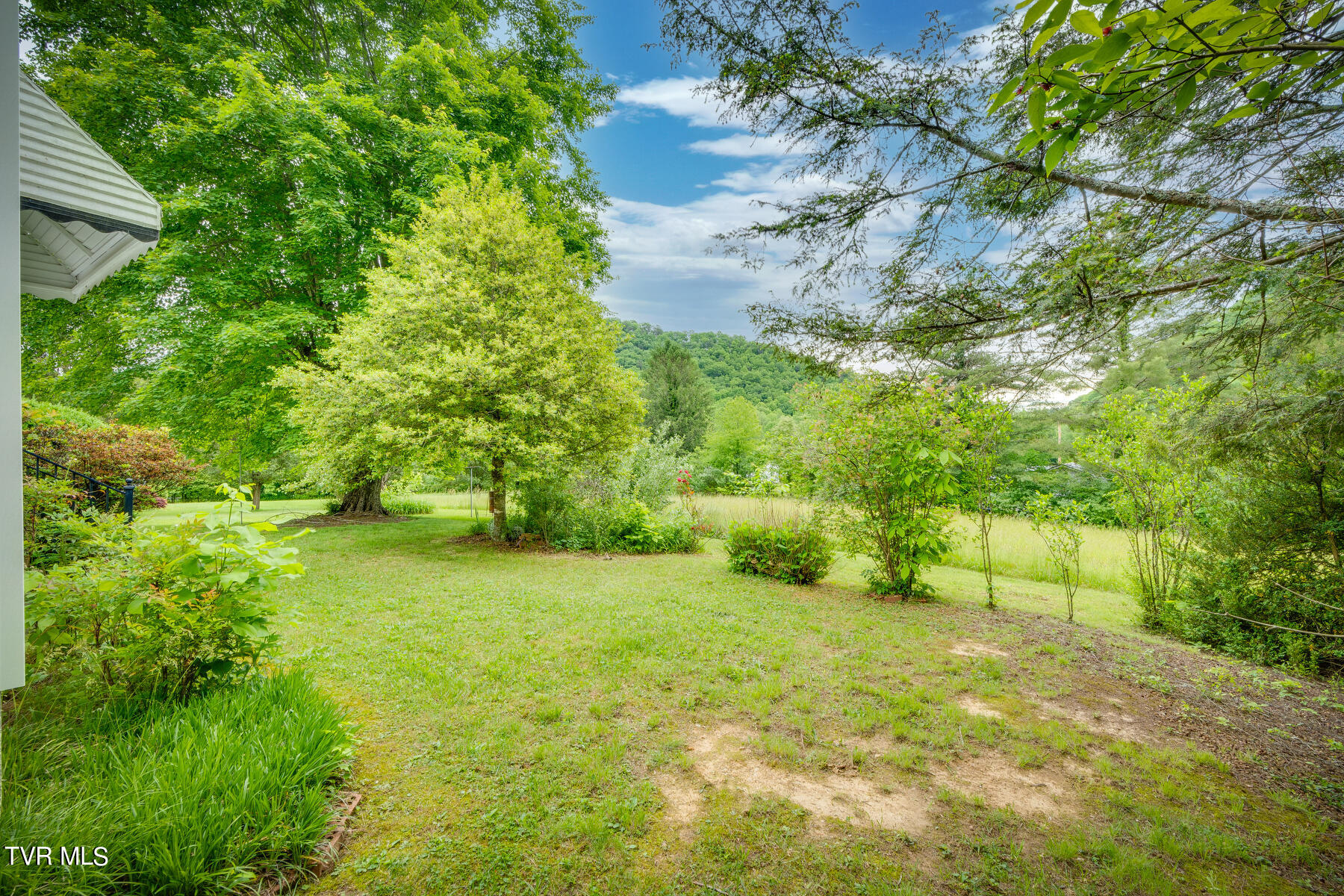 1344 Hilton Road Gate City, VA 24251 - Photo 26 of 31 025