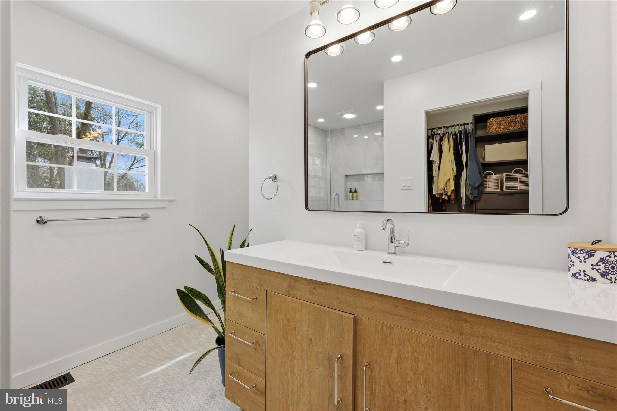 5 Windgate Road Cherry Hill, NJ 08003 - Photo 20 of 31 Gallery Image 20