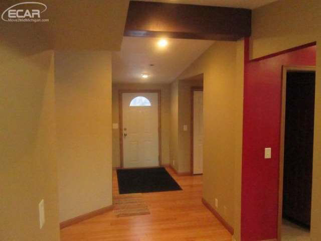 5293 Klam Road Columbiaville, MI 48421 - Photo 9 of 19 20423091-8.JPG