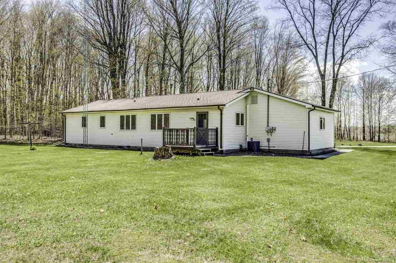 3629 Fargo Road Croswell, MI 48422 - Photo 4 of 34 Gallery Image 4