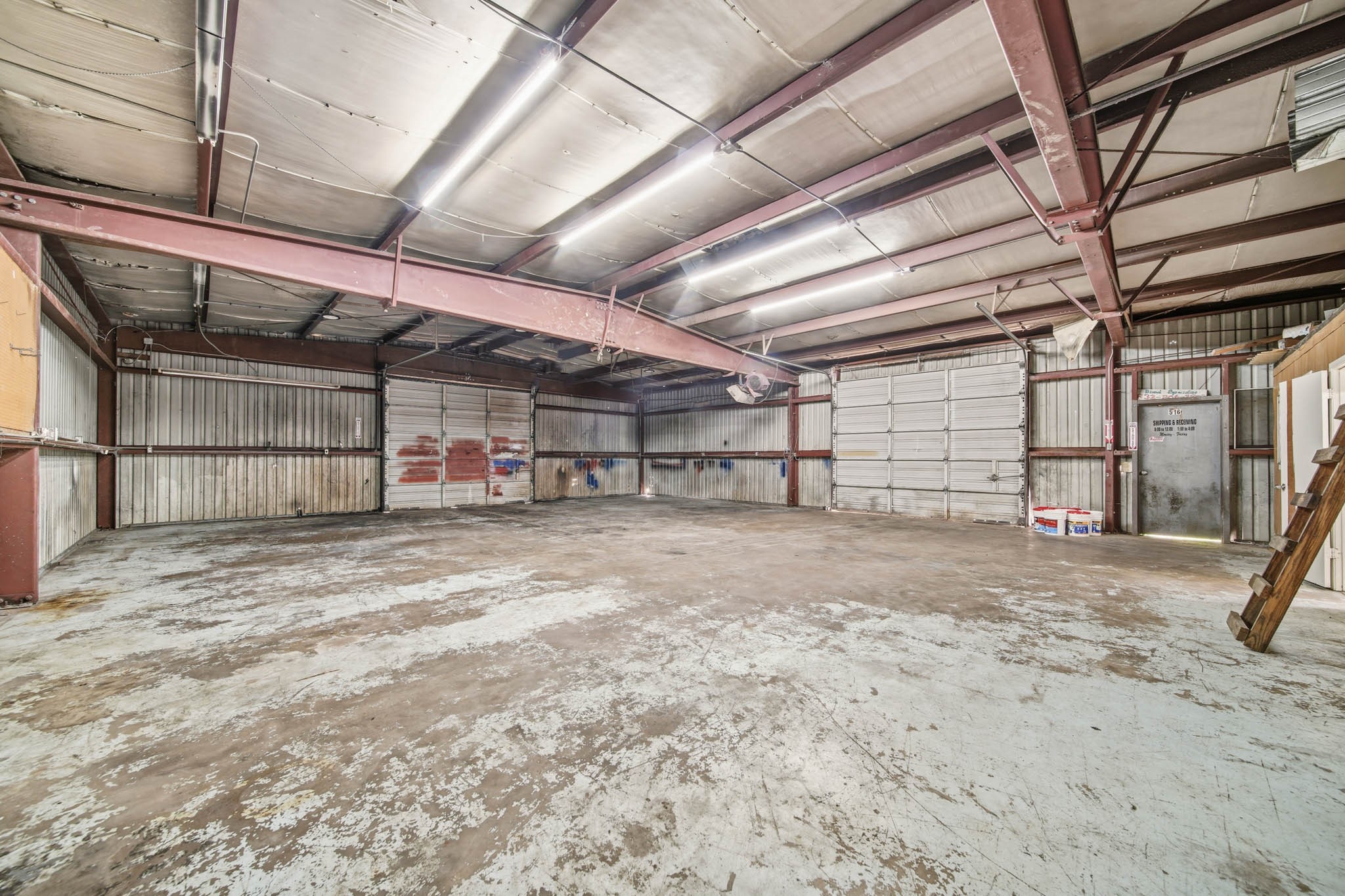 516 Cedar Bayou Road Baytown, TX 77520 - Photo 8 of 16 a view of a garage