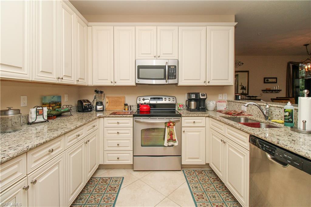 9054 Capistrano Street North, Unit 4003 Naples, FL 34113 - Photo 15 of 49