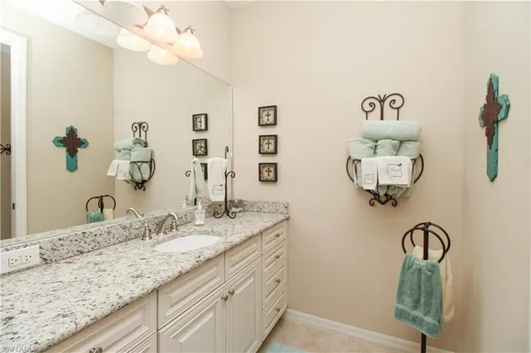 $4,995 | 9054 Capistrano Street North, Unit 4003, Naples, FL 34113