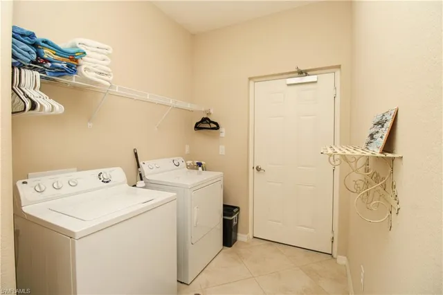 $4,995 | 9054 Capistrano Street North, Unit 4003, Naples, FL 34113