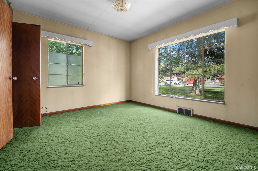 9282 Wayne Road Romulus, MI 48174 - Photo 12 of 39