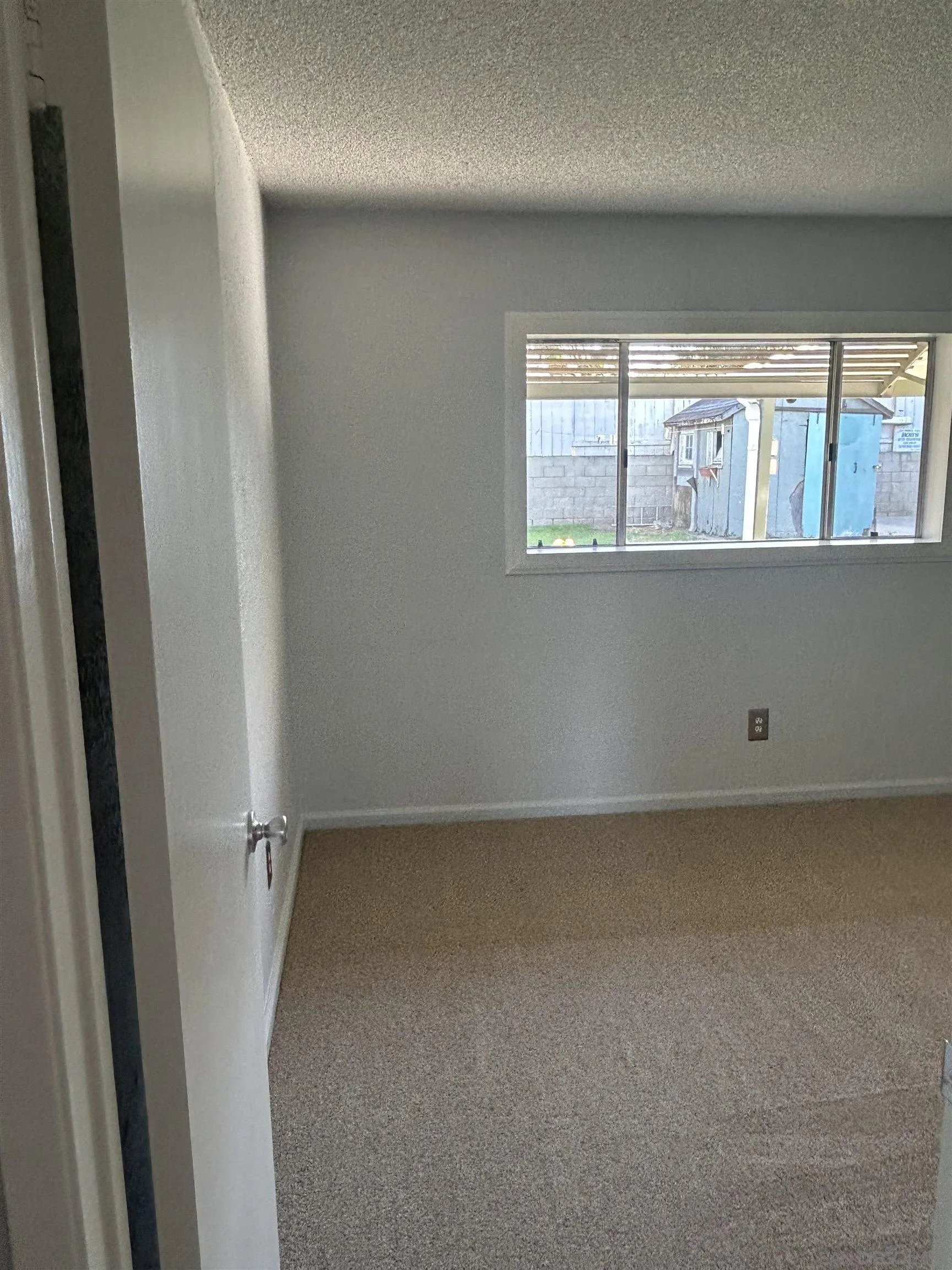 8821 Siwanoy Court Santee, CA 92071 - Photo 13 of 36