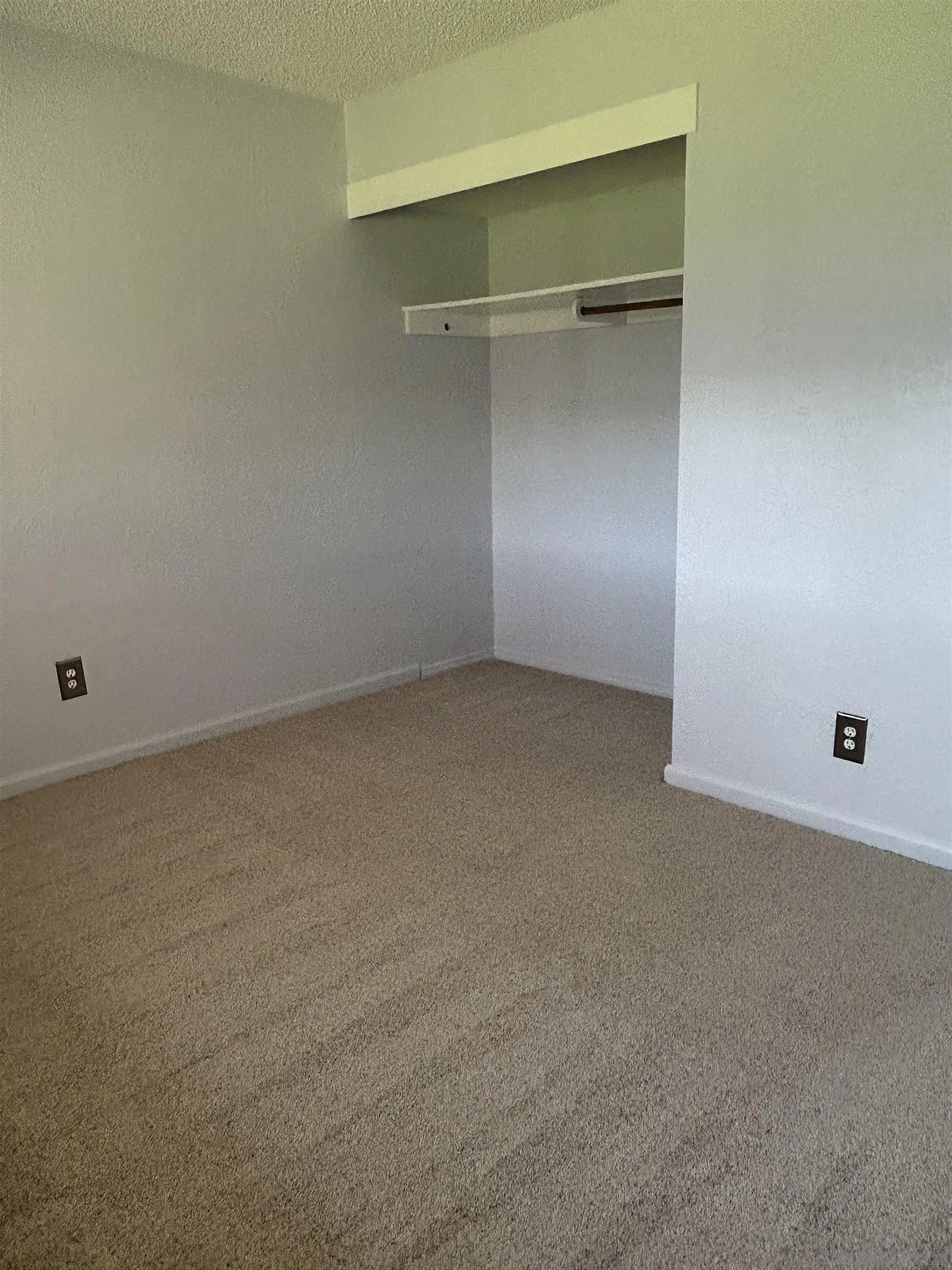 8821 Siwanoy Court Santee, CA 92071 - Photo 14 of 36