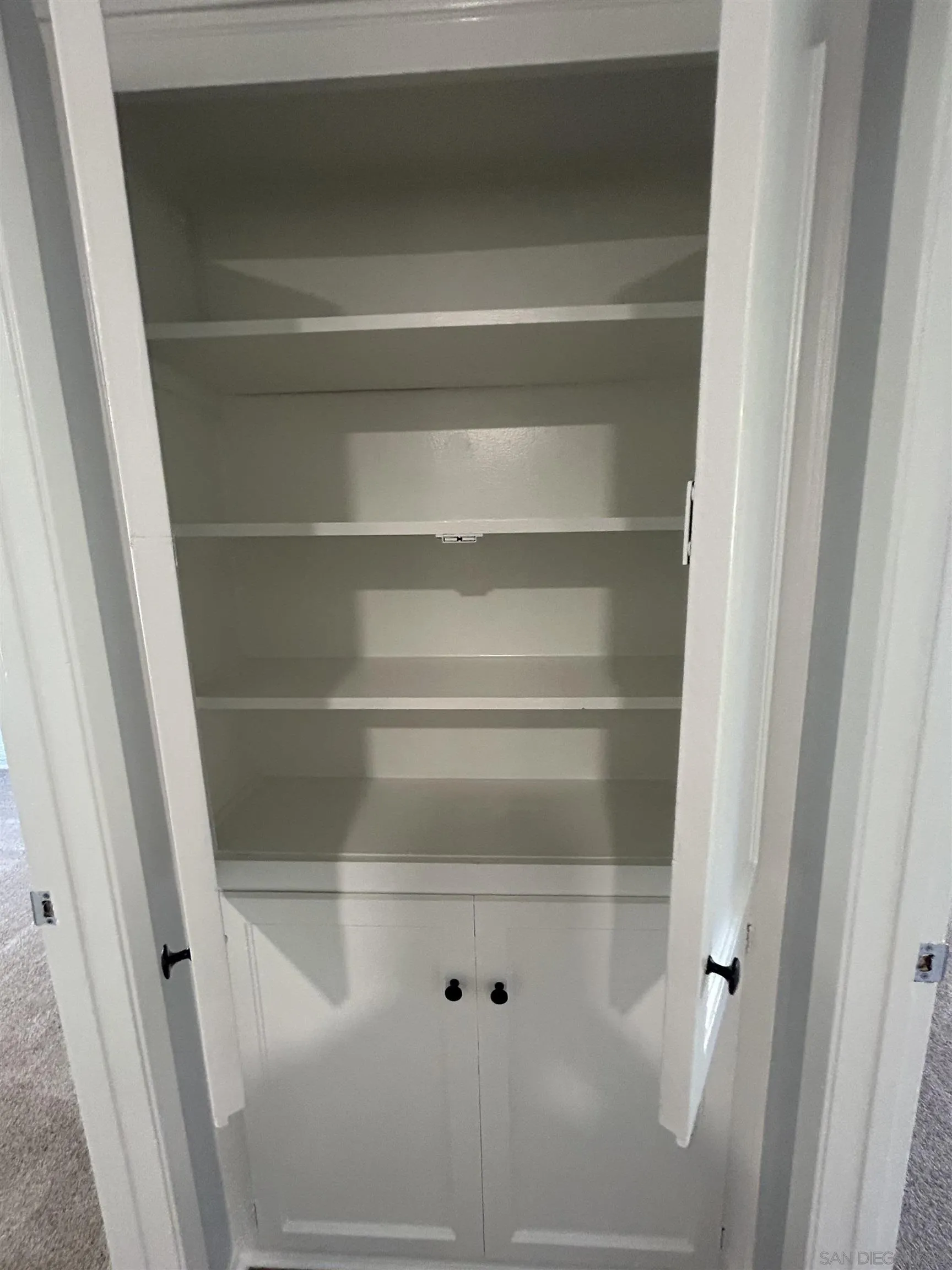 8821 Siwanoy Court Santee, CA 92071 - Photo 17 of 36