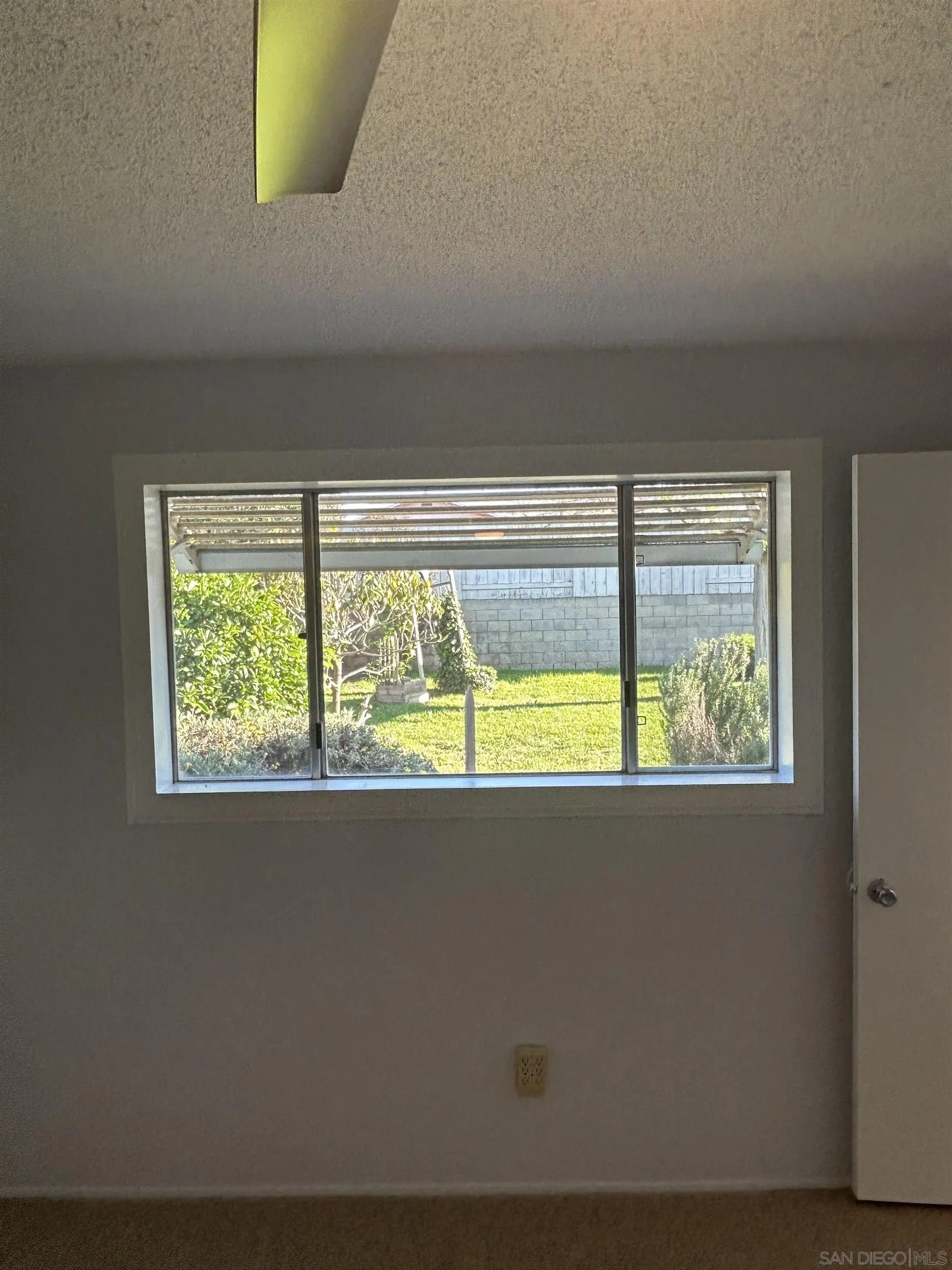 8821 Siwanoy Court Santee, CA 92071 - Photo 22 of 36