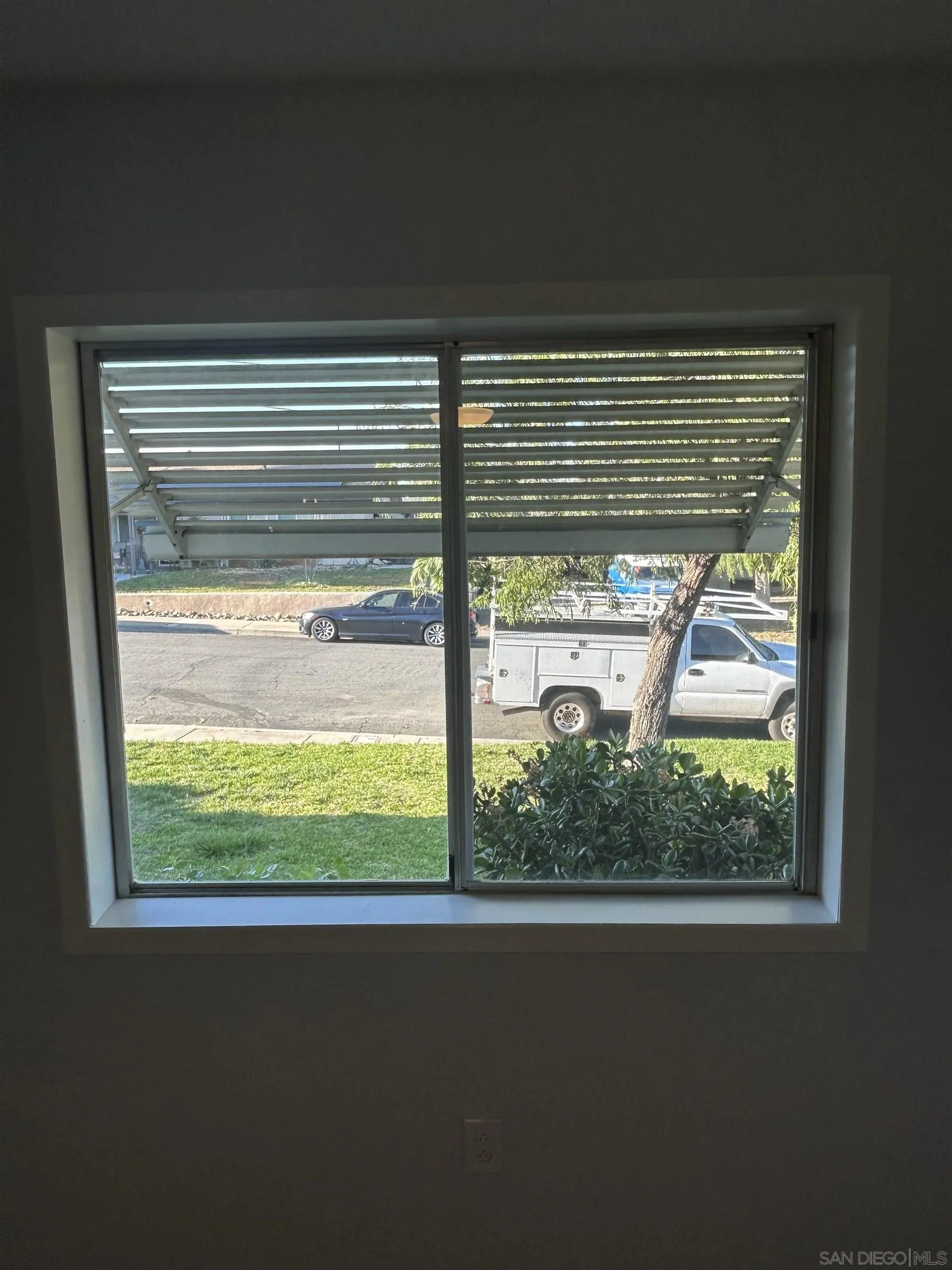 8821 Siwanoy Court Santee, CA 92071 - Photo 25 of 36