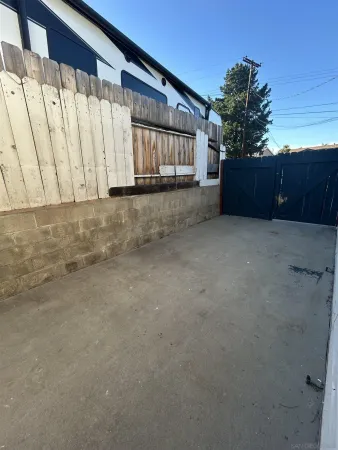 $4,200 | 8821 Siwanoy Court, Santee, CA 92071