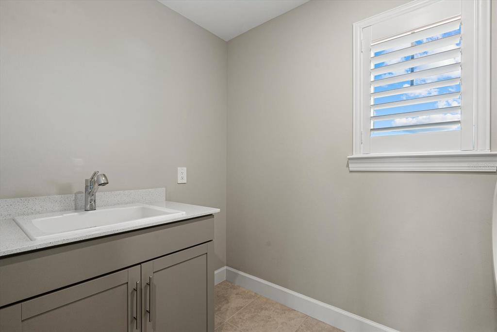 5925 Bluestar Court Lakewood Ranch, FL 34211 - Photo 22 of 52