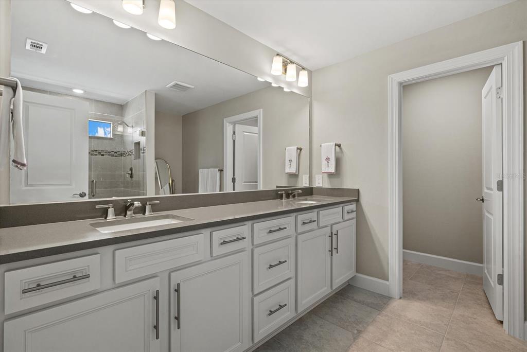 5925 Bluestar Court Lakewood Ranch, FL 34211 - Photo 31 of 52