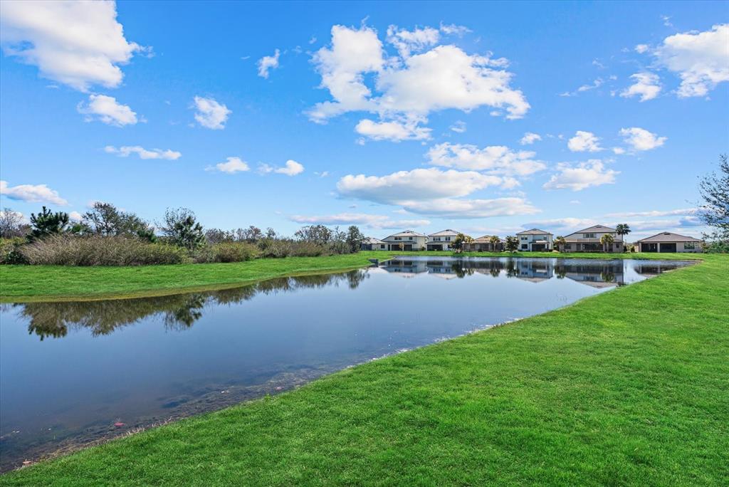 5925 Bluestar Court Lakewood Ranch, FL 34211 - Photo 40 of 52