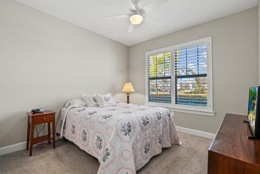 5925 Bluestar Court Lakewood Ranch, FL 34211 - Photo 8 of 52