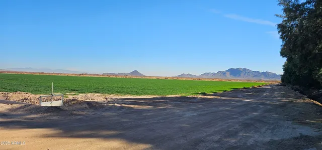 a view of outdoor space with mountain view