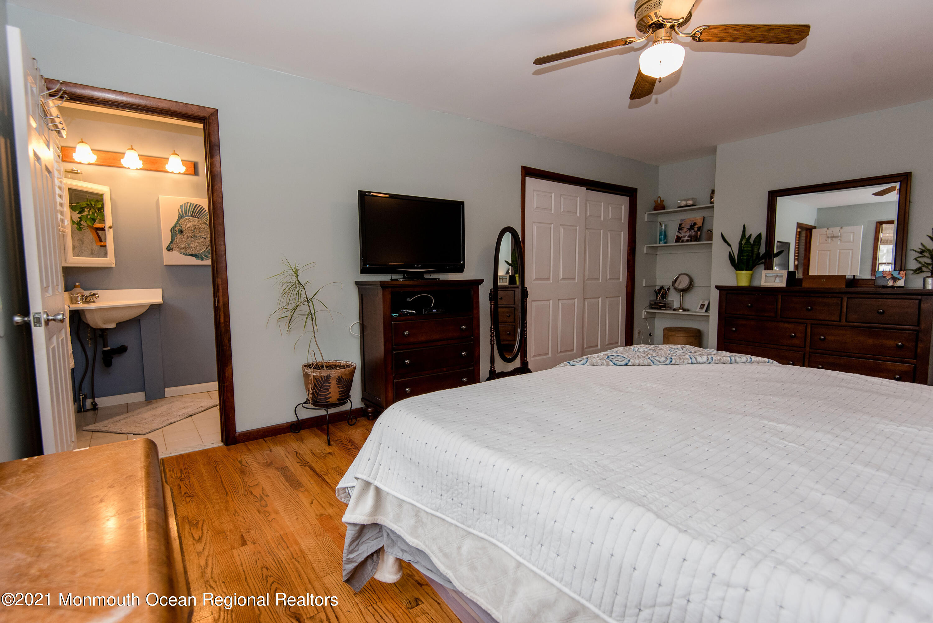 1409 Marconi Road Wall, NJ 07719 - Photo 21 of 30 21-SttTtom2QmrHCYseF71A_temp
