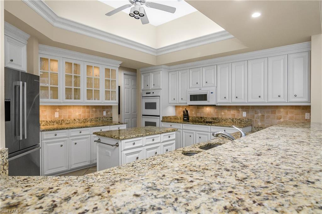 938 Spanish Moss Trail Naples, FL 34108 - Photo 11 of 43