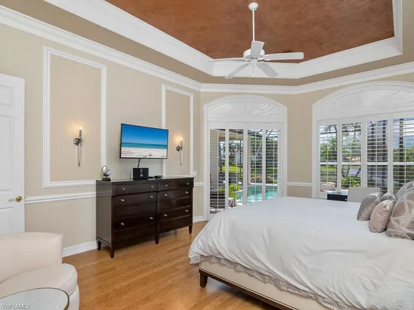 $25,000 | 938 Spanish Moss Trail, Naples, FL 34108