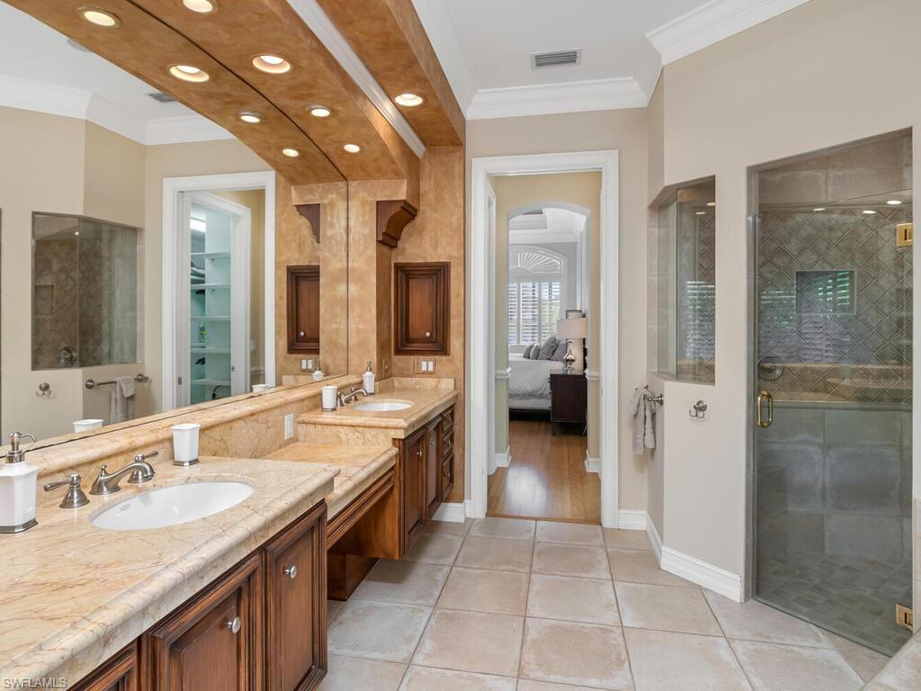 938 Spanish Moss Trail Naples, FL 34108 - Photo 20 of 43