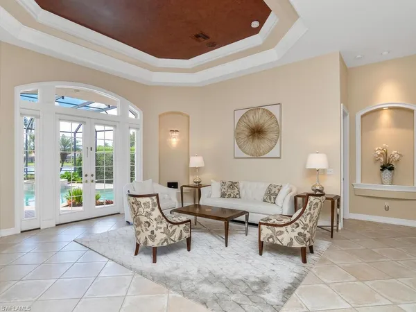 $25,000 | 938 Spanish Moss Trail, Naples, FL 34108