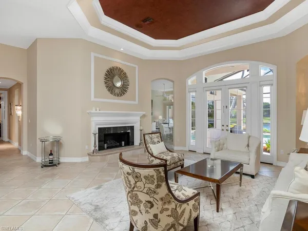 $25,000 | 938 Spanish Moss Trail, Naples, FL 34108