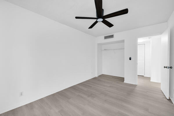 150 Pineview Road, Unit J6 Jupiter, FL 33469 - Photo 22 of 27 002_wleJ