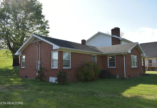 $420,000 | 573 Patterson Road, Harrogate, TN 37752